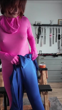 Robie în cușcă, orgasme cu lovituri decupate, Zentai Layering
