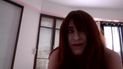 RedLili: Orgasm anal de la futai dur al unei mașini de...