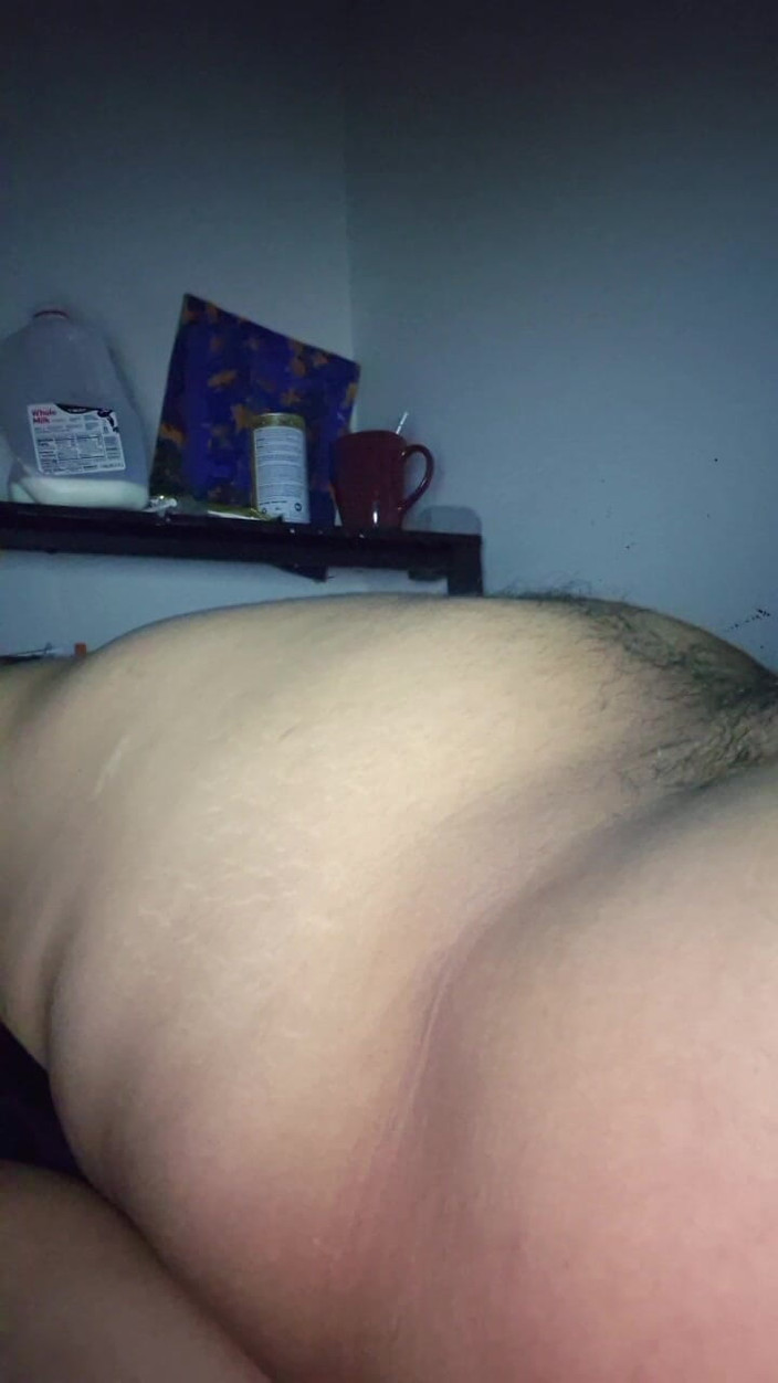 NakyJoss: Gonfiatore di pancia nuda