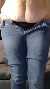 Full Clip for Subs Only!