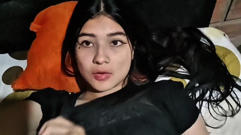 Yulieth Gomez: Порноактриса Yulieth Gmez показывает свою вкусную киску