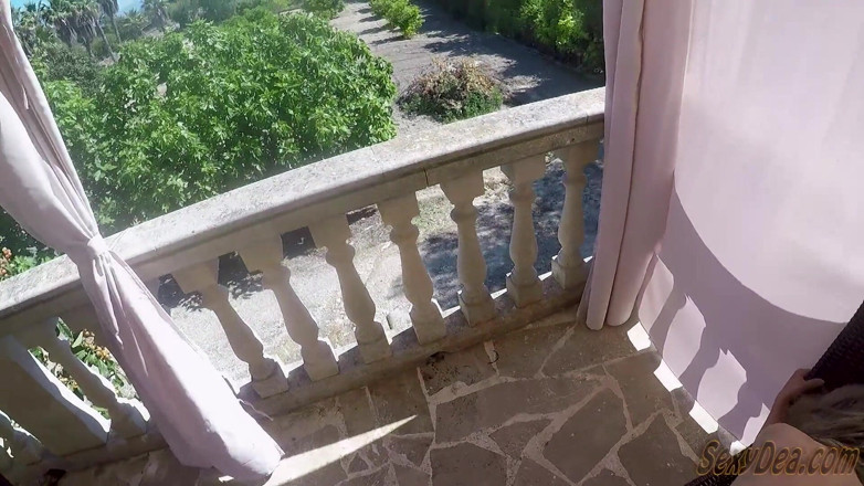 King of datass: Pool POV Fuck