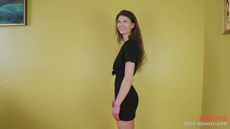 Test-Shoots: Sascha Young Pretty Fitness Trainer em uma entrevista de casting...