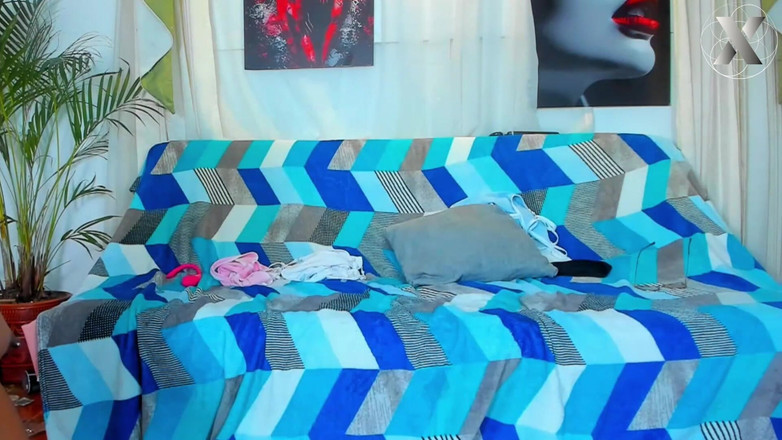 Lesbian Friends: Deep Tongue in a Soaked Pussy