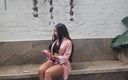BriannaChelsea: Sensuele bewegingen onder de open lucht