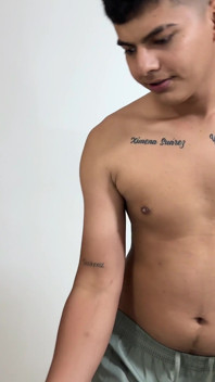 Guardo Latina In The Closet Dopo Essere Uscita Dalla Doccia, Finiamo Dure