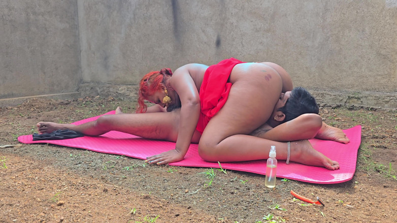 Beauty7Angels: Milf Saree India membersihkan zakar dengan keras 69 hisap dan kongkek...