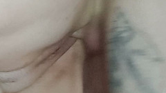 Zona901: Büyük amcığımı sikiyor ve boşalıyor