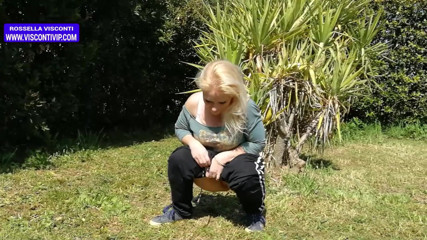 Rossella Visconti: Pissing compilation vol 3