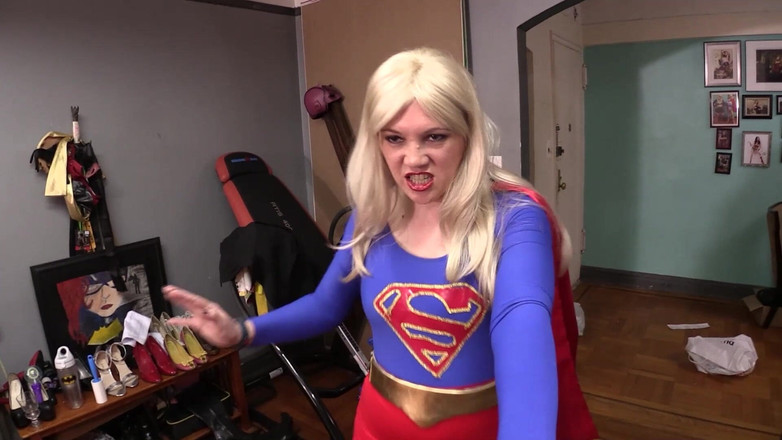 Evangelines Fetish: Blonde Supergirls Blowjobs