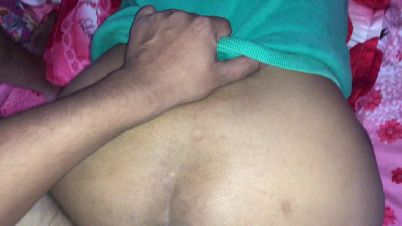 Lustybaby605: 12월 첫날 밤에 섹스