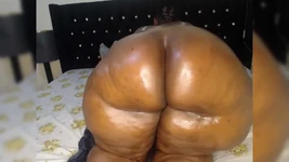 Ebony BBW MILF Shaking and Clapping Fat Oily Ass