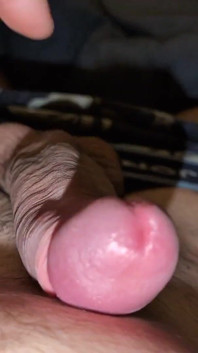 Jerking off My Uncut 19cm Cock