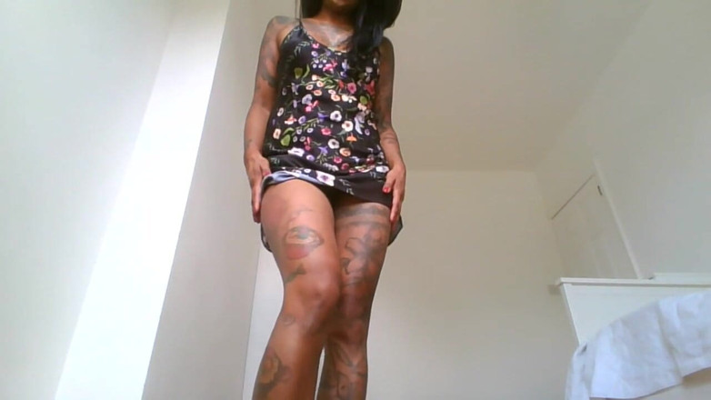BabeXX69XX Asian MILF: Babysitter bittet um CIM