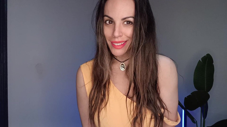 Annika Rain: Cậu bé cuck của mẹ kế