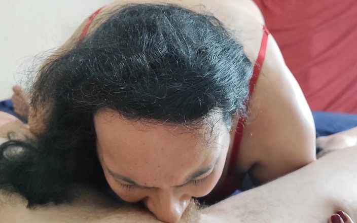 Carmona TS: L'insegnante giocherellona mi ha succhiato molto