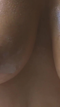 Tesão peituda cena-4_brunette latina bebê gosta de um grande pau preto na bunda