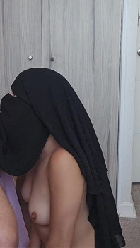 100. Last Blowjob Cum on Face Mia Niqab