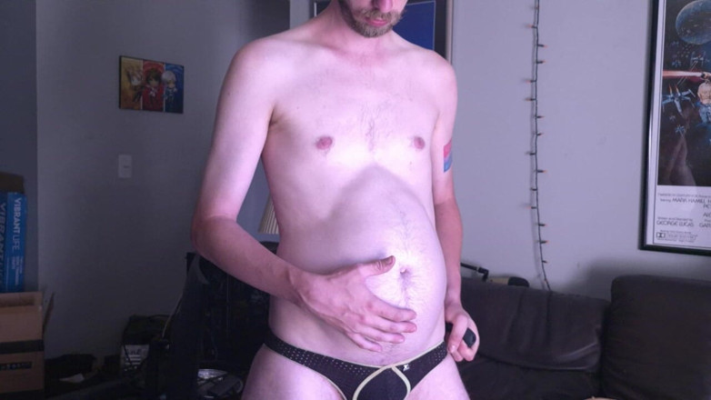 ElementX1018: 年轻男人的肚子变成了一个狂人