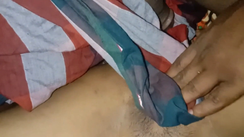 Boneshaker: Hindistan'da 18 yaşındaki kız kardeşimi siktim misyoner porno xhamster