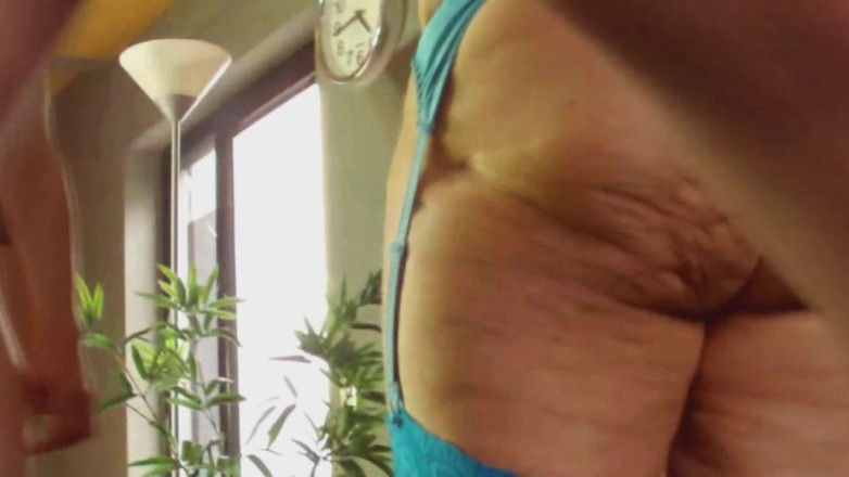 Monde Francais: Người phụ nữ trưởng thành vú to từ Pháp bị...