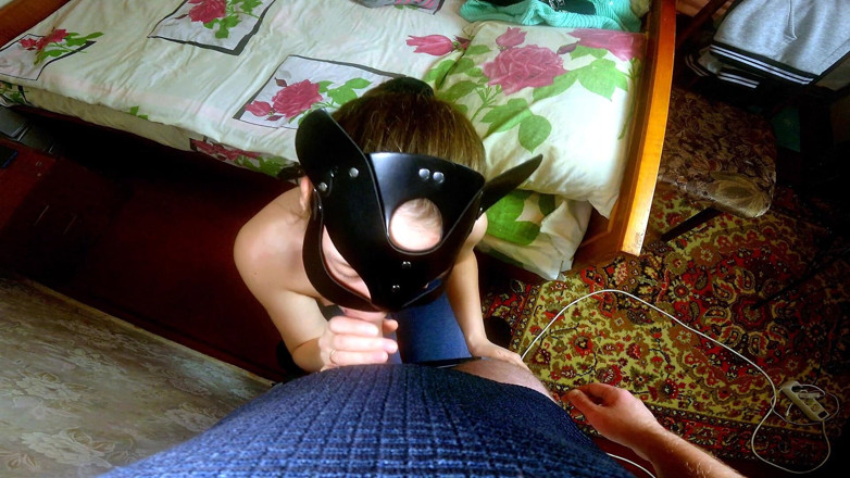 Love_Adventures: Stepsis gives stepbrother a blowjob! Filled her mouth with cum!