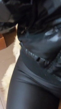 Milfycalla - muita porra na minha jaqueta preta e leggings de couro preto 216