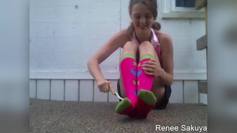 Renee Sakuya: Tickling her feet outdoors in long knee socks with toothbrush