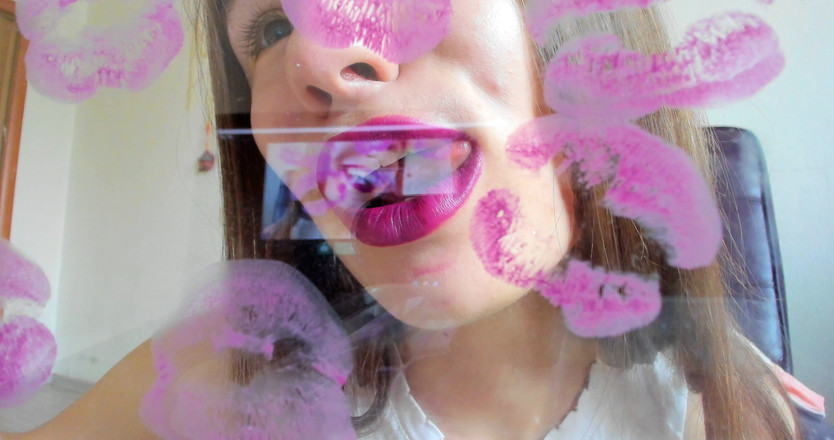 Rarible Diamond: Öpücükler ve ruj izi