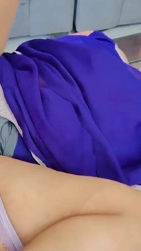Suami Isteri Video Seks Di Tangga Rumah Tegar Dengan Suara Hindi