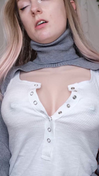 젖가슴을 펌핑