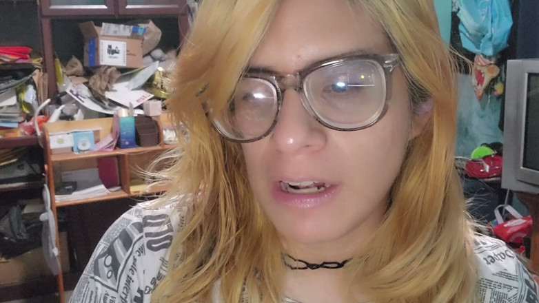 Crystal Phoenix: Trans Vriendin Cuckold Asmr