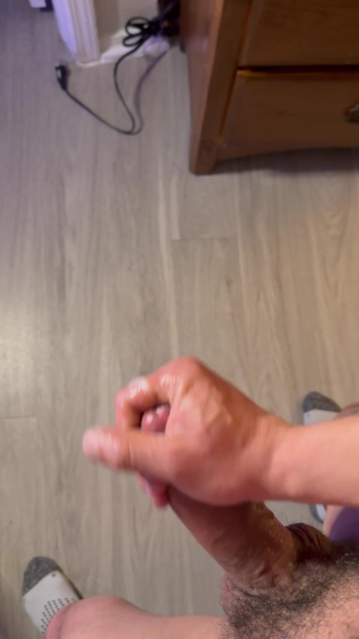 Sebastian goldxx: Masturbando il mio grosso cazzo