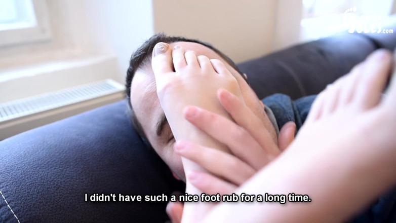 Czech Soles - foot fetish content: 実際に足のウェブカメラの女の子に会う!