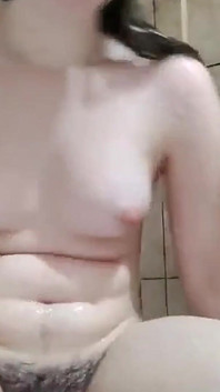 Stream Started. 10/27/2023 04:49 Pm I Masturbate While I Shower