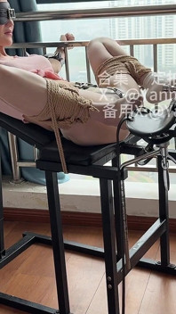 Terapi pemulihan untuk awek buta menggetar mesin versi mesin