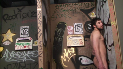 Male Dream: Sucking in the glory hole while girl is watching