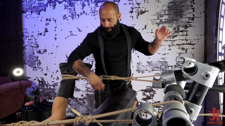 Kinky Bites Gay: Leo forte और draven navarro सुंदर कृपया मेरी गांड चोदें और मेरा वीर्य निकालें