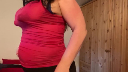 Tanja Tachee: Na esteira - Treino com os mamilos gordos