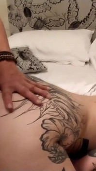 Rebekah Rose Possuída E Fodida Por Um Fantasma De Pau Grande