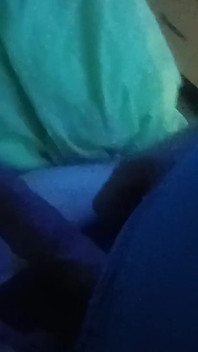 Dihisap pada Hari Hawa Tahun Baru dan adalah yang paling bahagia