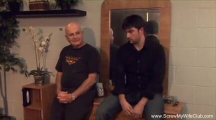 Screw My Wife Club: La moglie arrapata salta su un mostruoso cazzo nero