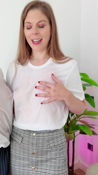 Ana Spears Alice Maze sont des filles du bureau, t-shirt mouillé mercredi