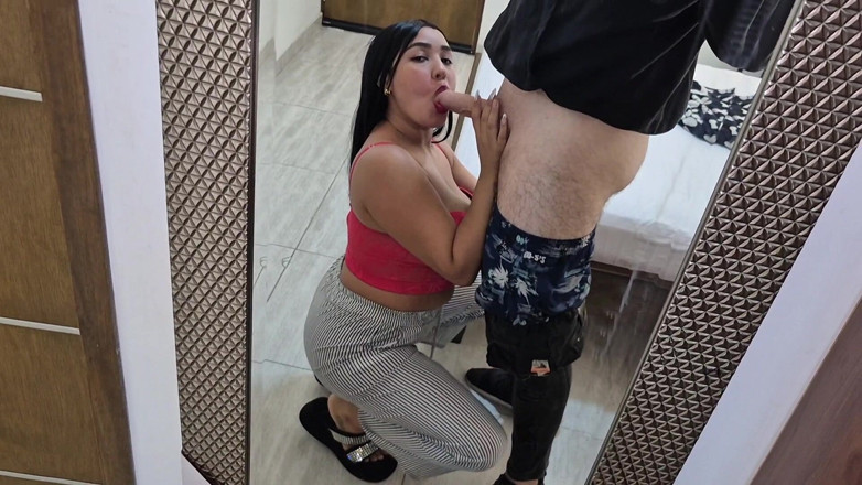 Pikaa6: Teman wanita si rambut coklat seksi saya menghisap zakar di...