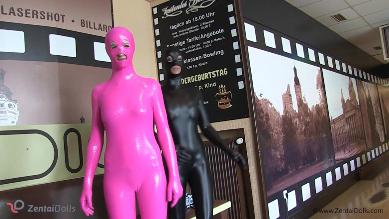 ZentaiDolls: Toppmodeller i Zentai