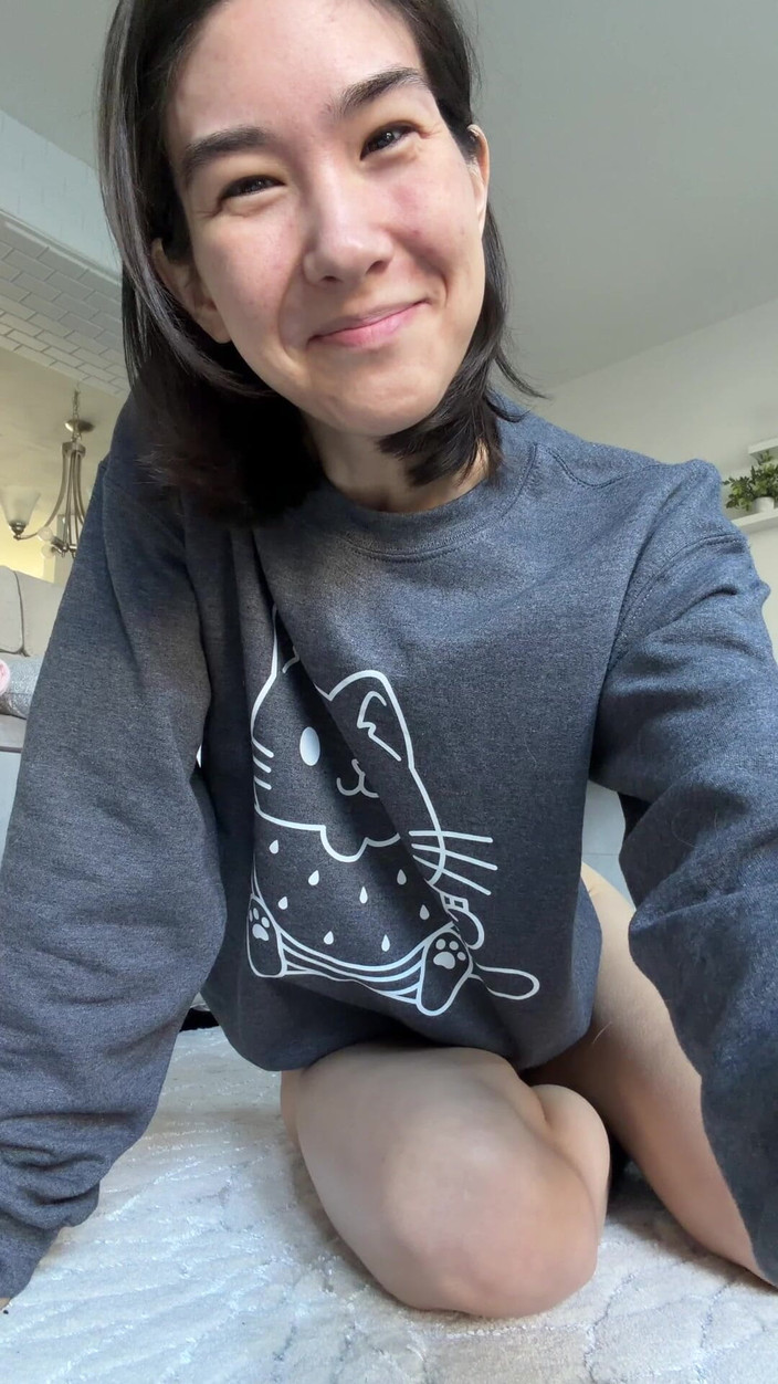 Ms_Emmy_Lynn: Klejnoty Em w dresie Crewneck