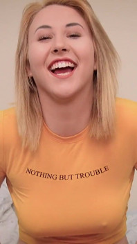 Strokies Kinsley Anne je Flirty Honění ptáka