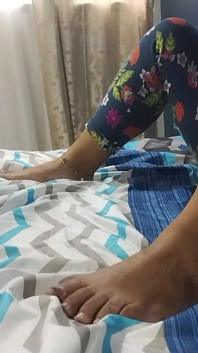 Oil Massage Turns Sexual After Seeing the Mature Whore's Ass