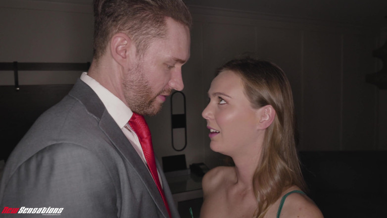New Sensations: Stella Sedona Keeps It Nice and Tight for Her Boss