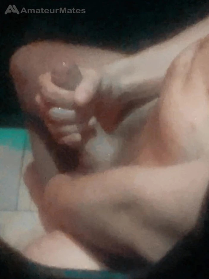AmateurMates: 真正的业余寻欢洞偷窥